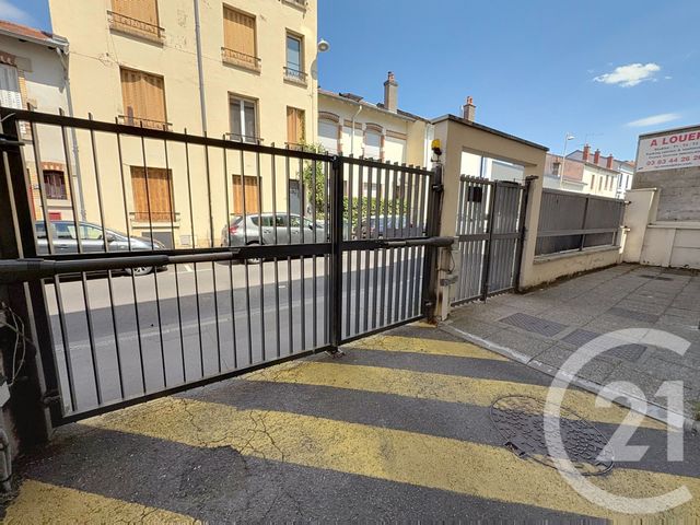 Afficher la photo en grand parking à vendre - 11.0 m2 - NANCY - 54 - LORRAINE - Century 21 Héritage