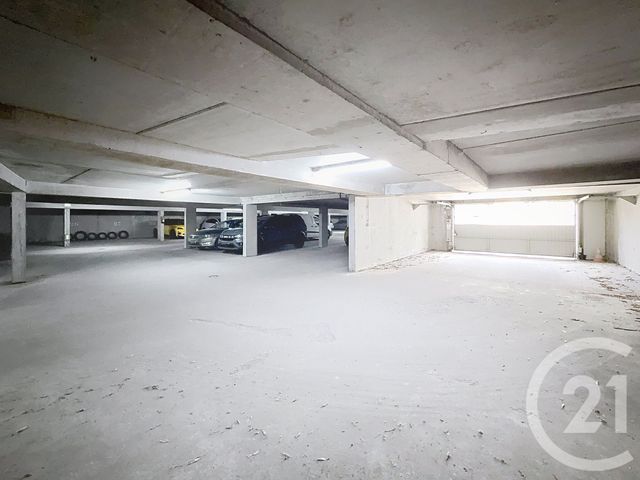 Afficher la photo en grand parking à vendre - 11.0 m2 - NANCY - 54 - LORRAINE - Century 21 Héritage