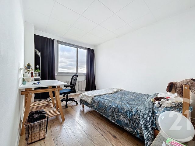 Appartement F4 à vendre - 4 pièces - 79.26 m2 - VANDOEUVRE LES NANCY - 54 - LORRAINE - Century 21 Héritage