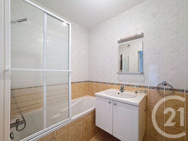 Appartement F3 à vendre - 3 pièces - 67.5 m2 - VANDOEUVRE LES NANCY - 54 - LORRAINE - Century 21 Héritage