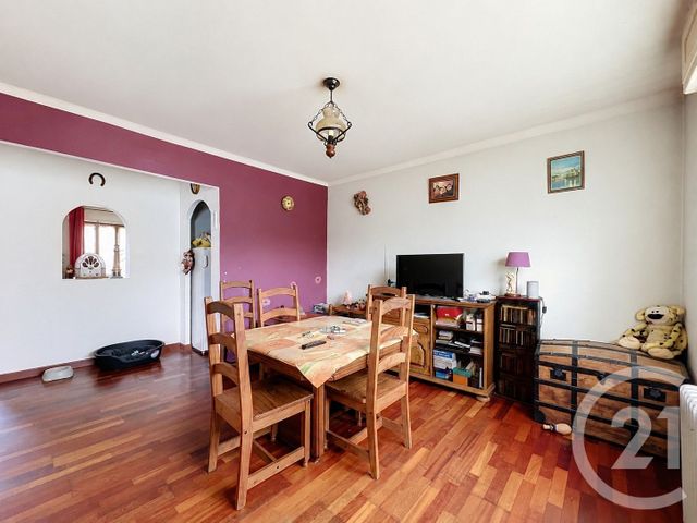 Appartement F3 à vendre - 3 pièces - 86.51 m2 - ESSEY LES NANCY - 54 - LORRAINE - Century 21 Héritage