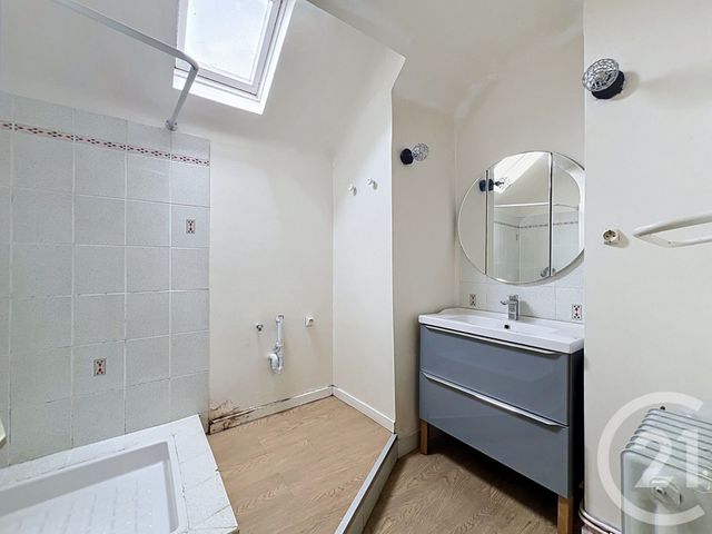 Appartement F4 à vendre - 5 pièces - 78.15 m2 - ESSEY LES NANCY - 54 - LORRAINE - Century 21 Héritage