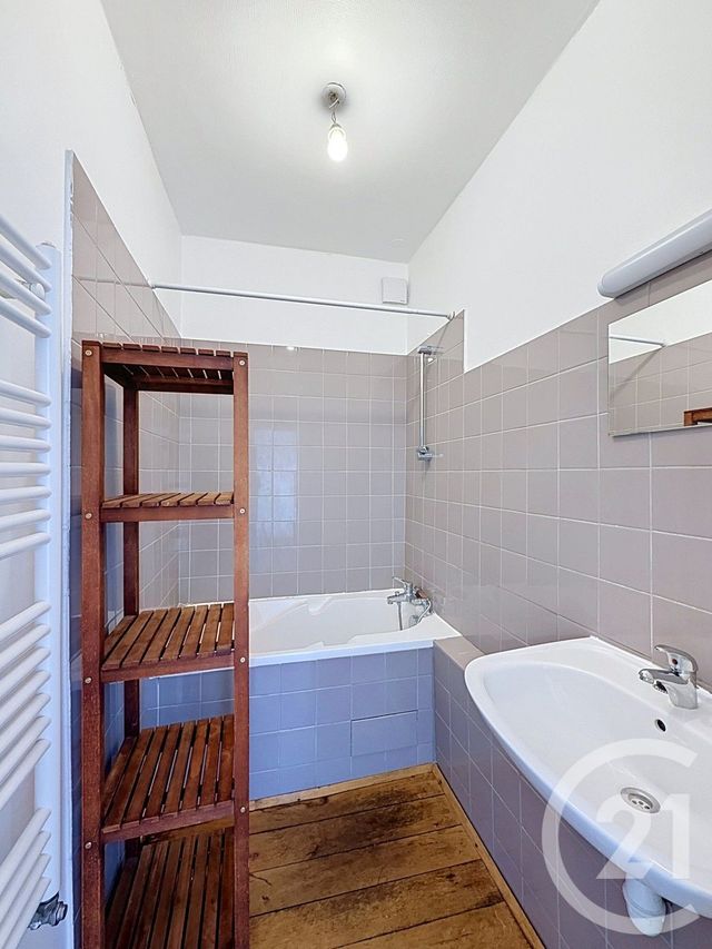 Appartement F3 à vendre - 3 pièces - 60.01 m2 - NANCY - 54 - LORRAINE - Century 21 Héritage
