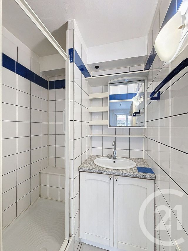 Appartement F5 à vendre - 5 pièces - 84.14 m2 - NANCY - 54 - LORRAINE - Century 21 Héritage